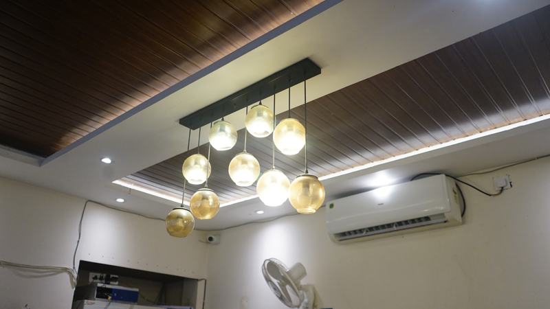 Reception ceiling lights